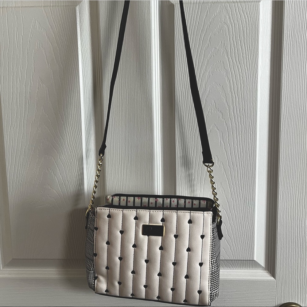 Betsey Johnson shoulder bag